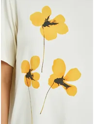 Beige Floral Graphic Print T-Shirt - 3
