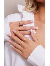 مجموعة خواتم بتصميم ملتف