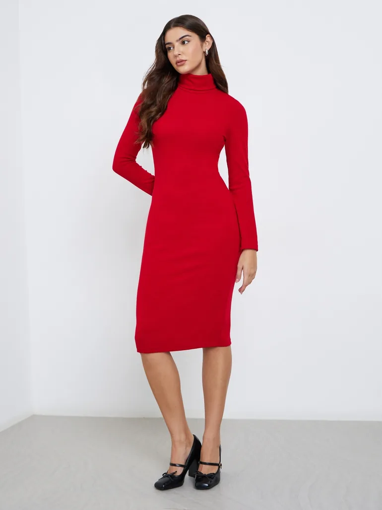 Red Turtle Neck Sweater Midi Dress Styli Red : Day Dresses : VogaCloset Oman