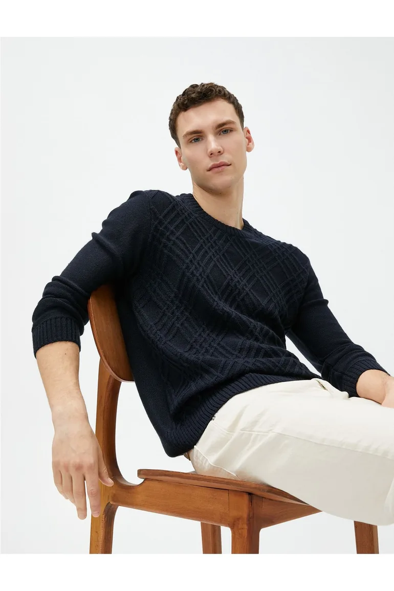 Knitwear Sweater Diamond Pattern Long Sleeved Crew Neck - 4