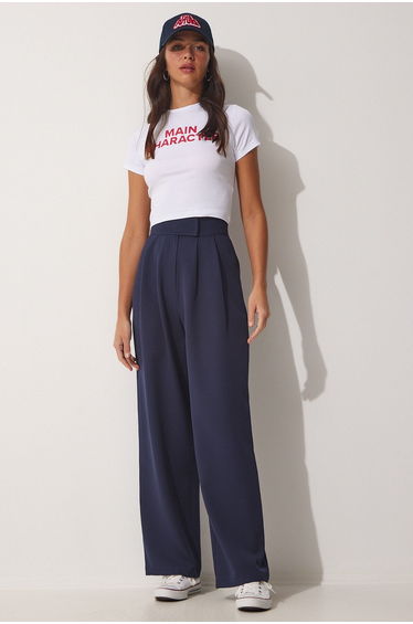 Pants - Navy blue - Relaxed