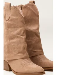 Short Cape Cowboy Boots