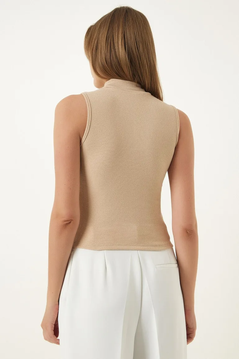 Women's Tile Cream Turtleneck Sleeveless 2 Pack Knitted Blouse - 6