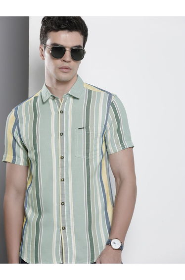 Men Slim Fit Striped Shirt