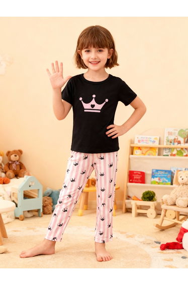 Girls Graphic Print T-Shirt and Pyjama Set
