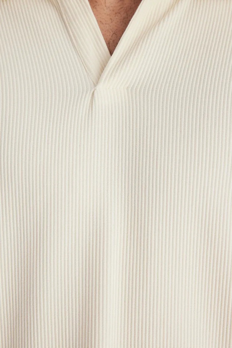 Limited Edition Ecru Men's Oversize/Wide Cut Textured Anti-Wrinkle Ottoman Seamless Polo Collar T-Shirt - 4
