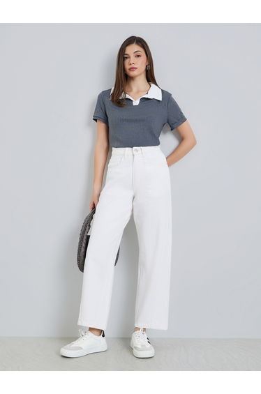 White High Rise Relaxed Fit Jeans