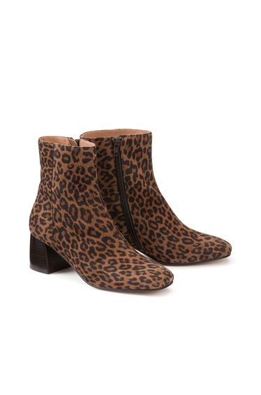 Les Signatures - Leopard Print Ankle Boots in Suede with Heel
