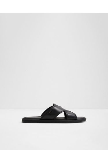 Olino / Flat Sandals