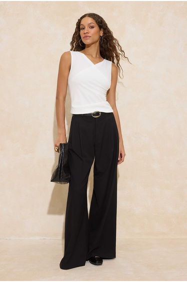 Ecru Fitted/Fitted to the Body Double-Breasted Sleeveless Shirred Scuba Crepe Knitted Blouse