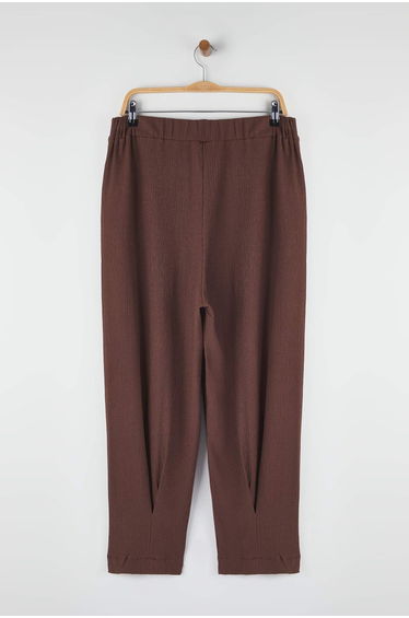 Brown Carrot Fit Elastic Waist Knitted Plus Size Trousers