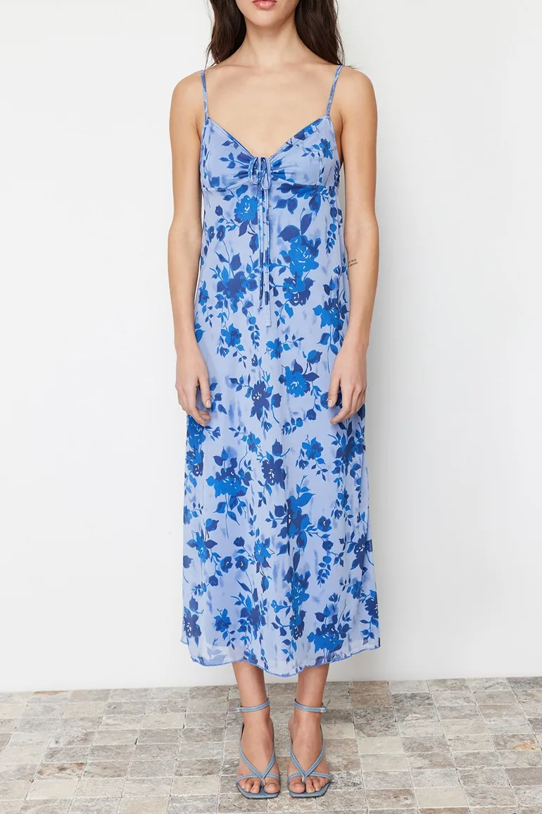 Blue Printed Maxi Length Heart Neck Knitted Maxi Dress - 3