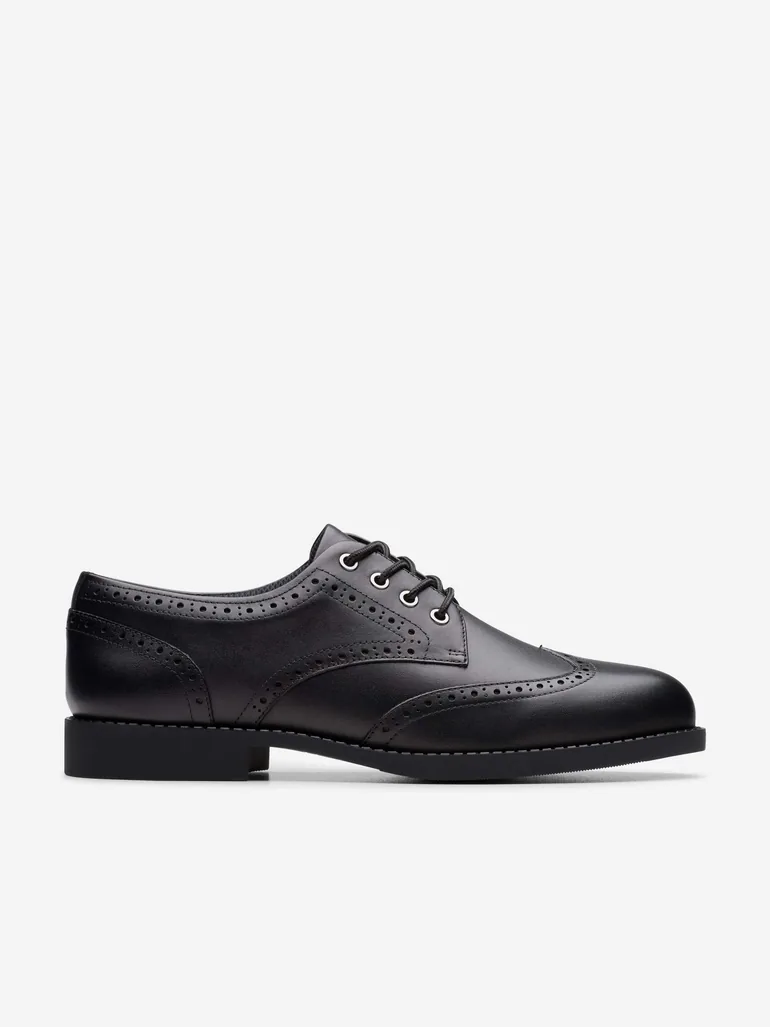 Boys Leather Tapa Pure Brogues in Black