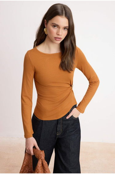 Brown Fitted/Bodycon Boat Neck Accessory Detailed Soft Knitted Blouse