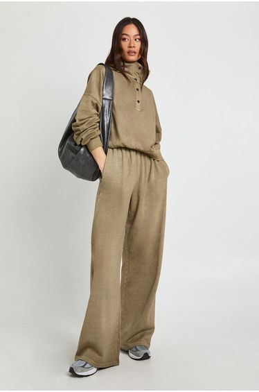 Tall Acid Wash Funnel Neck Straight Leg Tracksuit - green