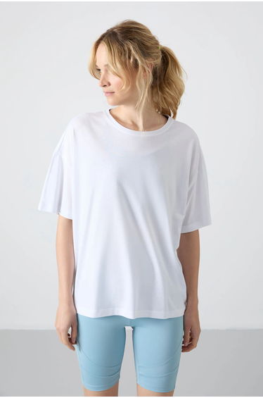 TOMMY Oversized Cotton-Modal Crew Neck T-Shirt product thumbnail 2