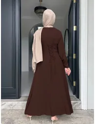 فستان ستايلي بني ماكسي على شكل حرف A بأكمام طويلة - 1