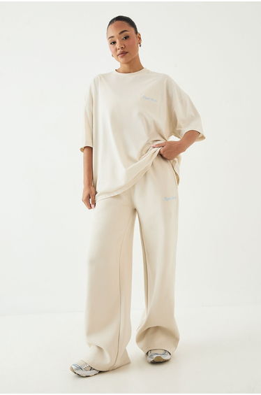 DSGN Studio Script Embroidered Oversized T-Shirt - cream
