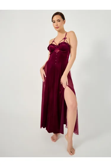 لانجري باللون الأحمر