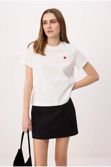 Ecru Regular/Normal Fit Short Sleeve Embroidered Tok %100 Cotton Knitted T-Shirt
