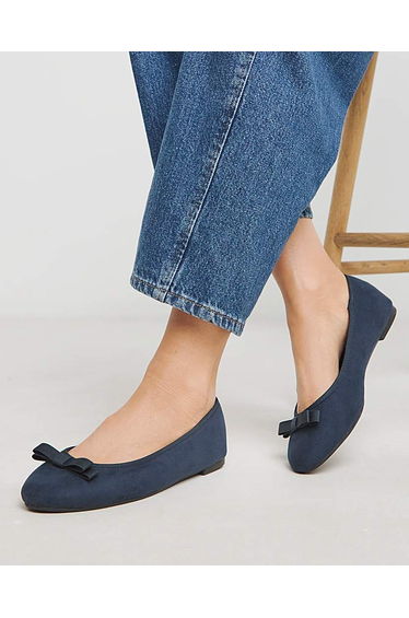 Classic Ballerina Bow Shoe Extra Wide