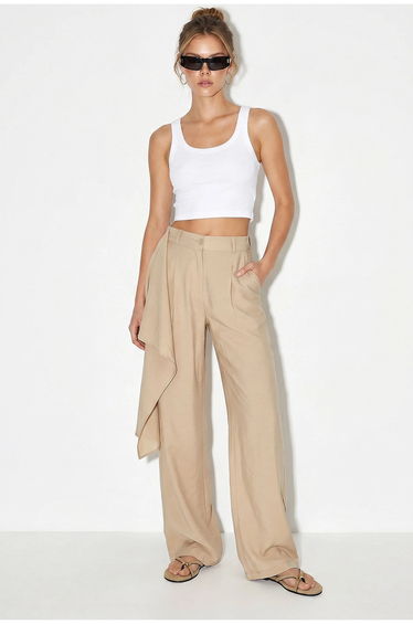 LUCCI High-Waist Wide-Leg Crepe Trousers product thumbnail 3