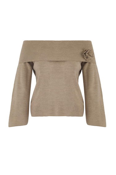 Mink Carmen Collar Flower Detailed Thin Knit Sweater