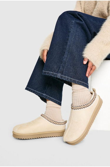 Embroidered Cosy Mules - beige