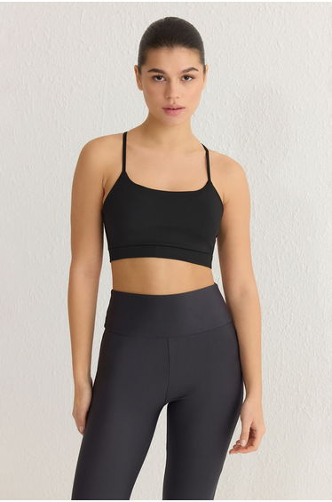 Black Back Window/Cut Out Detailed Supported/Shaping Knitted Sports Bra