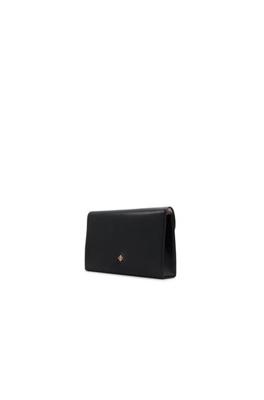 Qweenbee / Clutch