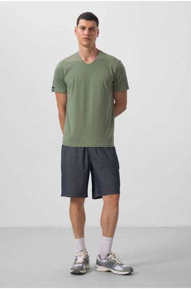 TOMMY Men's V-Neck Short Sleeve T-Shirt
