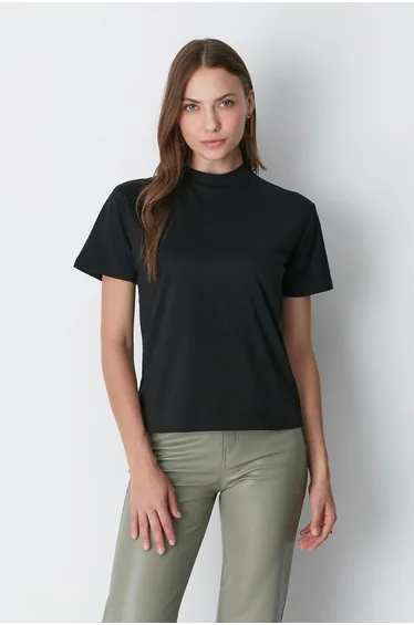 Stand Collar Short Sleeve 2-Piece Basic T-Shirt
