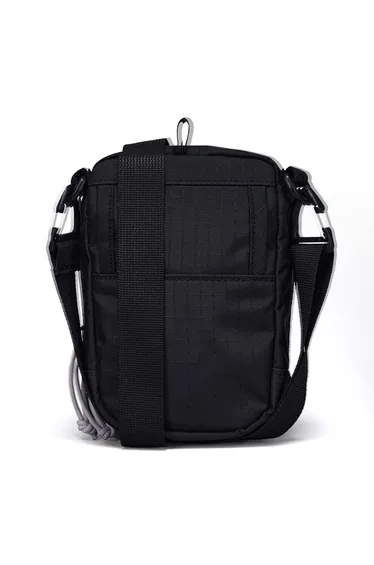 حقيبة كروس بطبعة شعار لون أسود