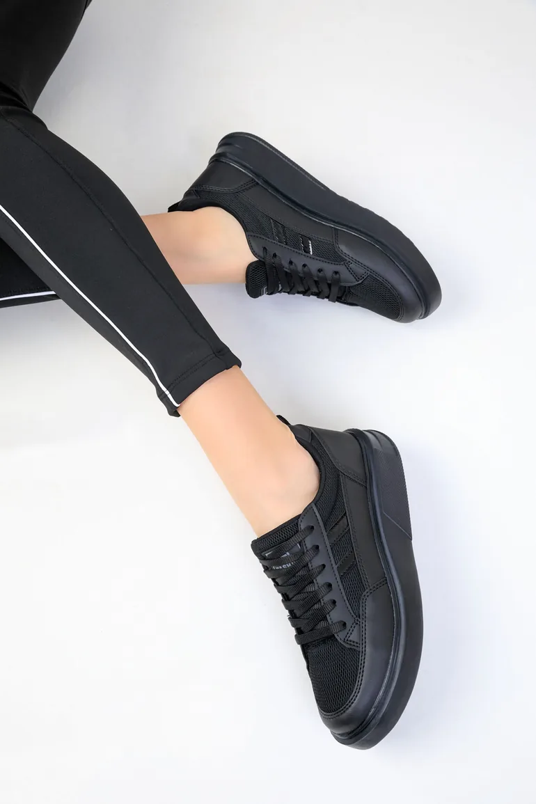 Black-Black Women's Sneakers 16880