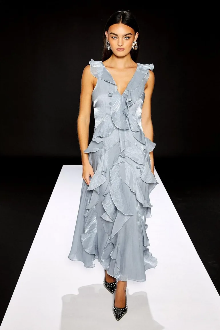 chinese dress ladies Women's Runway Heart Halter Lace Maxi Dress in Vanilla main image 1