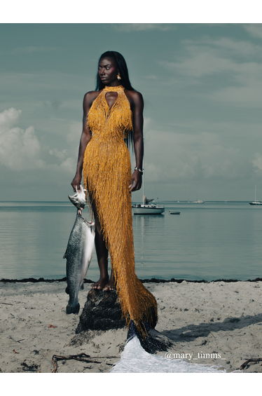 Elvrik Halterneck Fringe Cutout Split Maxi Dress In Gold