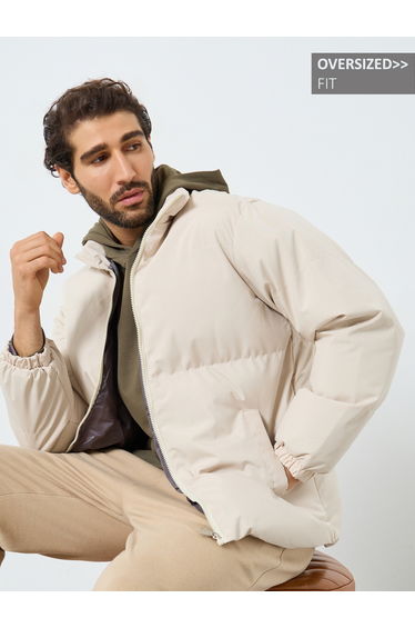 Men Off White Plain Oversized Puffer Jacket