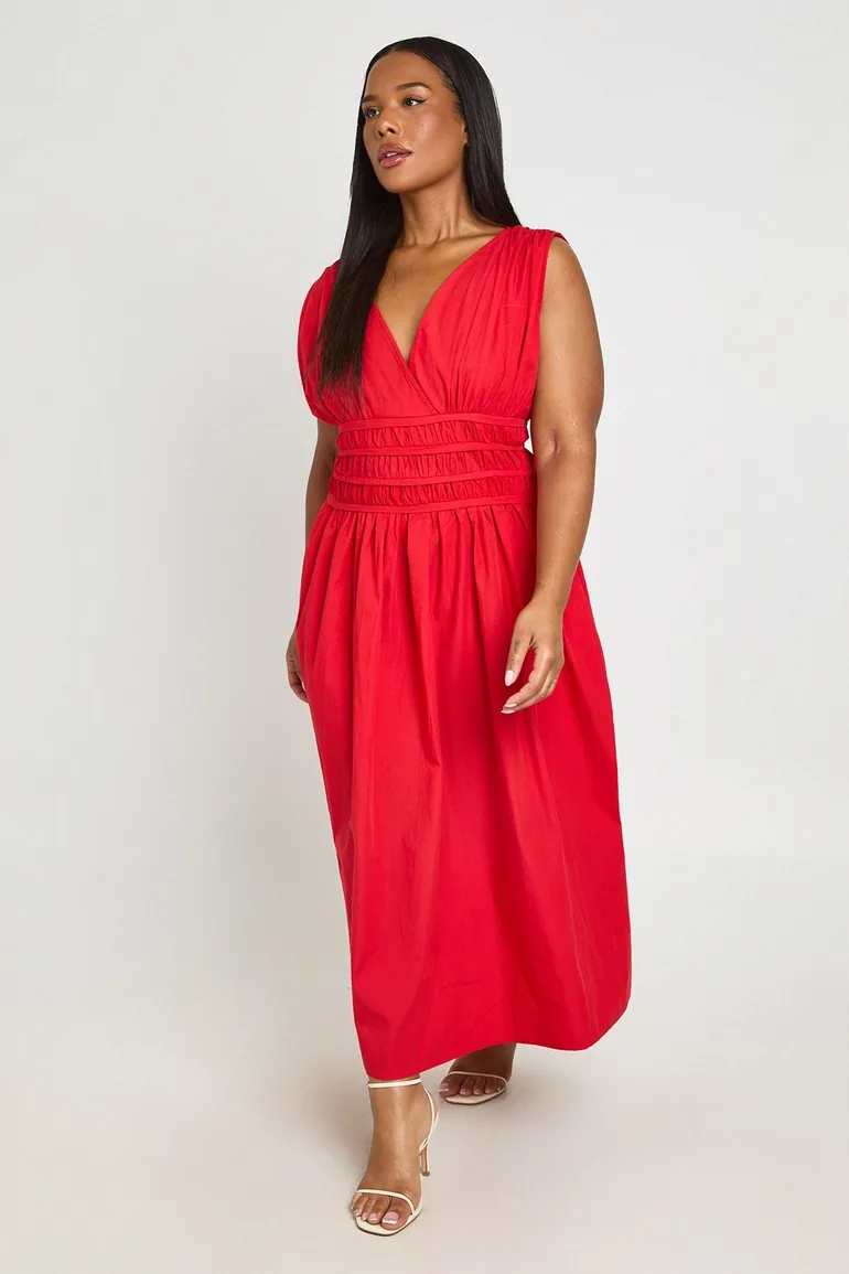 Plus Shirred Waist V Neck Midaxi Dress - red - 2