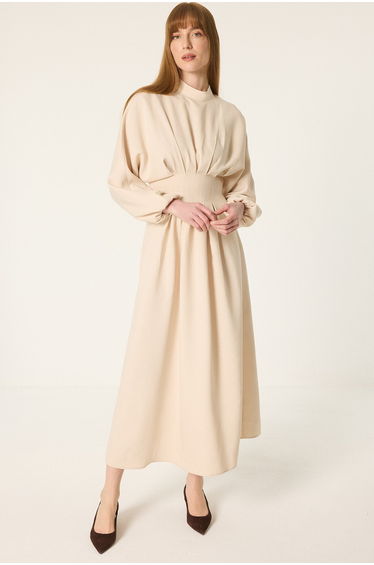 DRESS WITH WAIST DARTS