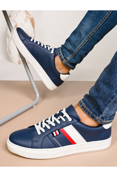 Stripe Flatform Sole Lace Up Sneakers