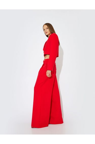 Pleated Detailed Pocketed Low Waist Palazzo Trousers