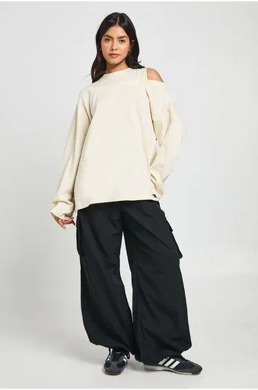 Heavy Cotton Oversized T-Shirt with Cold Shoulder - ecru