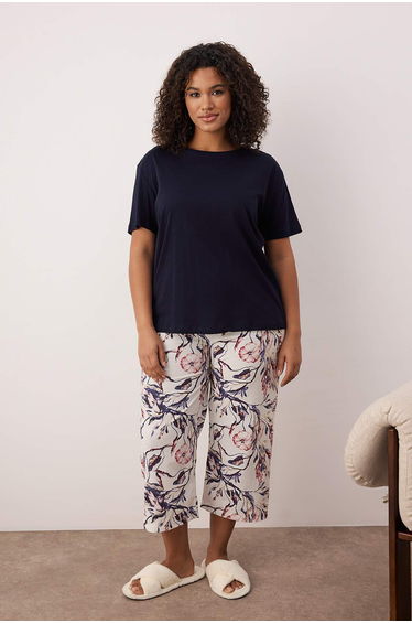 Navy Blue Floral Capri Knitted Pajama Set