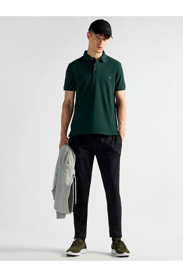 Men Green Solid Knitted Polo