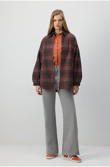 BOMBER JACKET WITH SHIRT COLLAR
