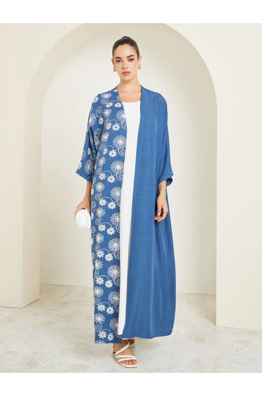 Women Blue Embroidered Batwing Sleeve Abaya