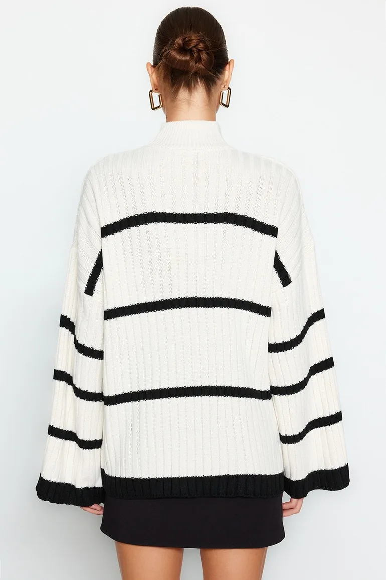 Sweater - Ecru - Oversize - 5