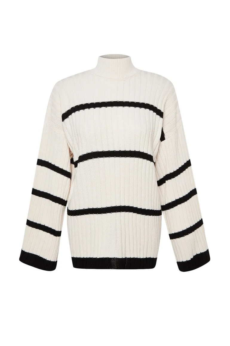 Sweater - Ecru - Oversize - 6