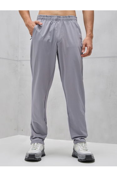 Men Solid Relaxed Fit Trackpants