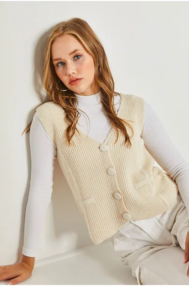 ستره صوف بيج بأزرار